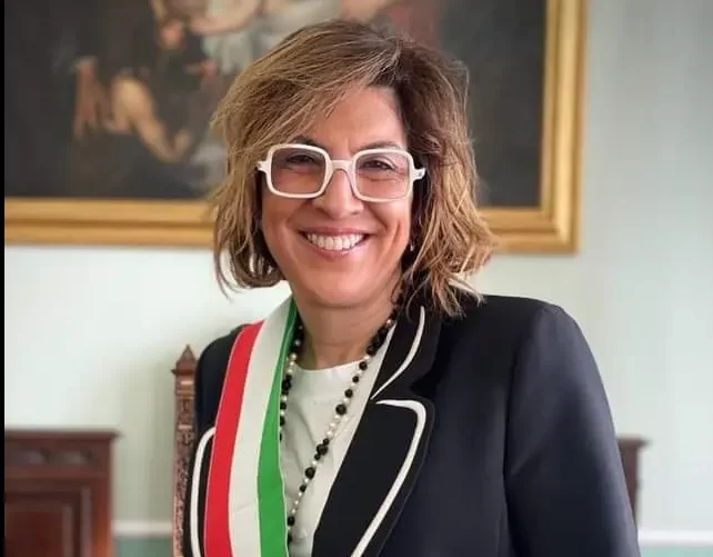 Marta Brusoni Assessore Comunale che condivide news SO.CREM Genova